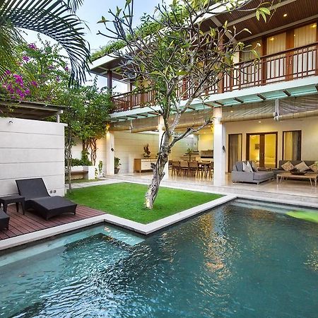 Dream Villa Seminyak Habitación foto